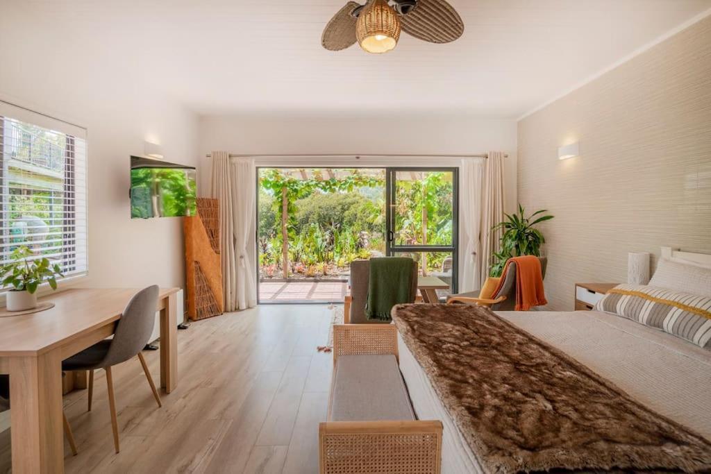 On The Point Apartment Whitianga Ngoại thất bức ảnh