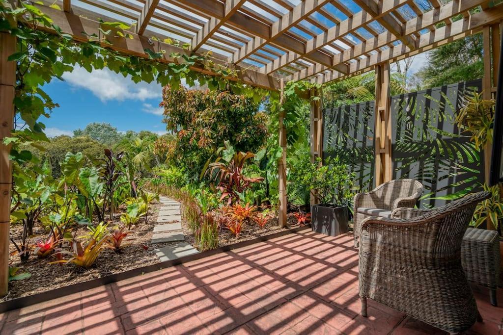 On The Point Apartment Whitianga Ngoại thất bức ảnh
