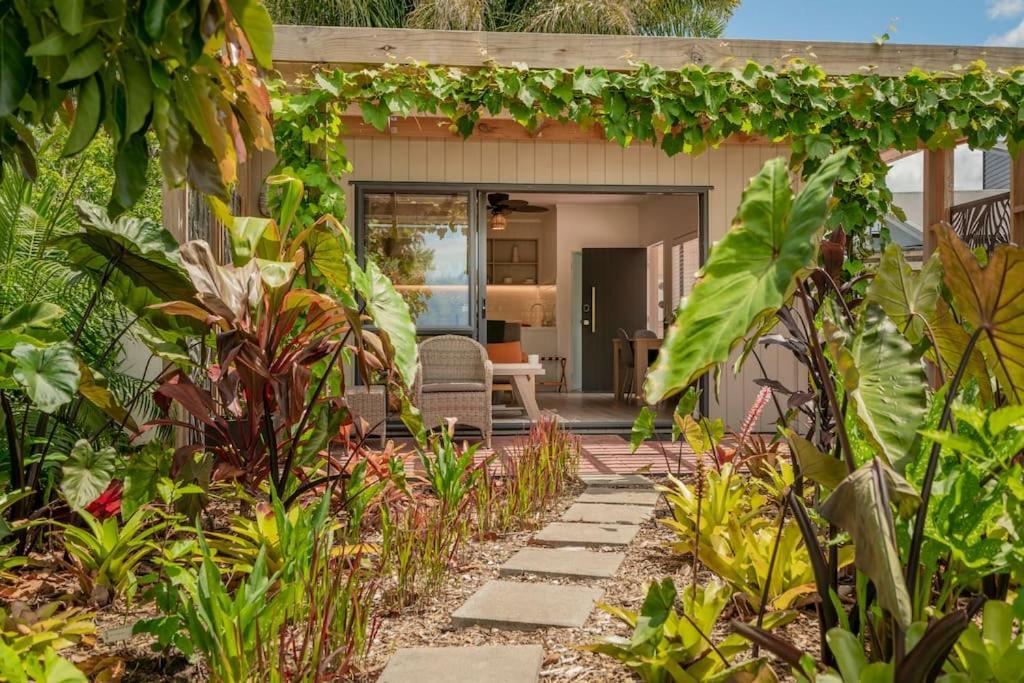 On The Point Apartment Whitianga Ngoại thất bức ảnh
